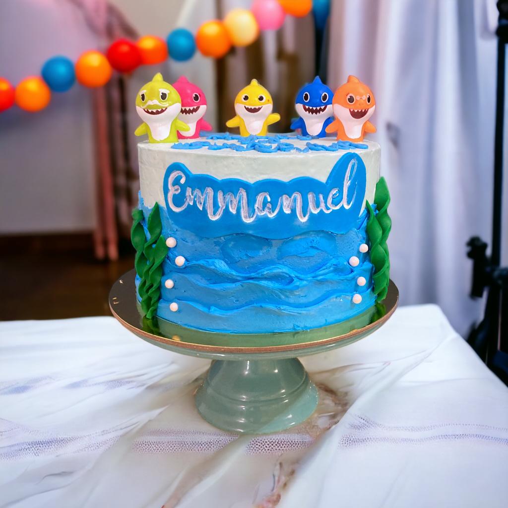Baby Shark Cake