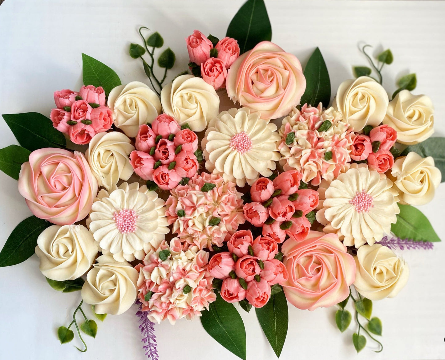 Pull-apart floral cupcake